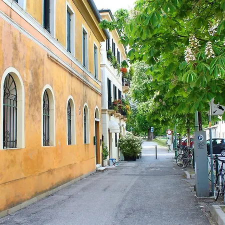 Al Cavallino فندق مبيت وإفطار تريفيزو